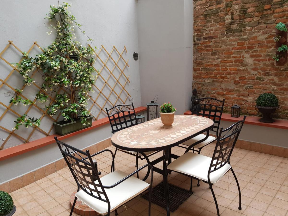 Apartamento Nell'Antico Ghetto Ebraico Ferrara Exterior foto