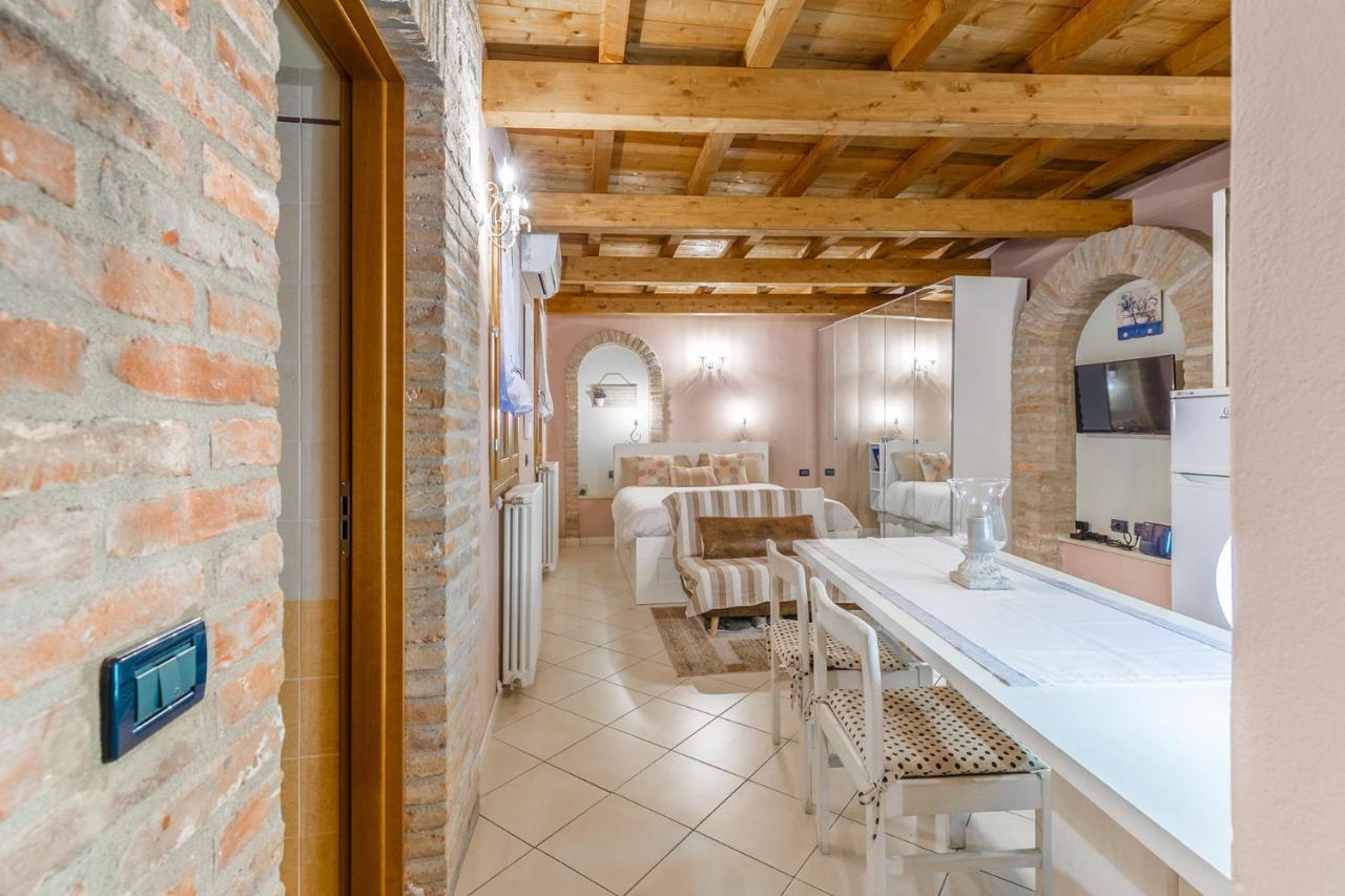 Apartamento Nell'Antico Ghetto Ebraico Ferrara Exterior foto
