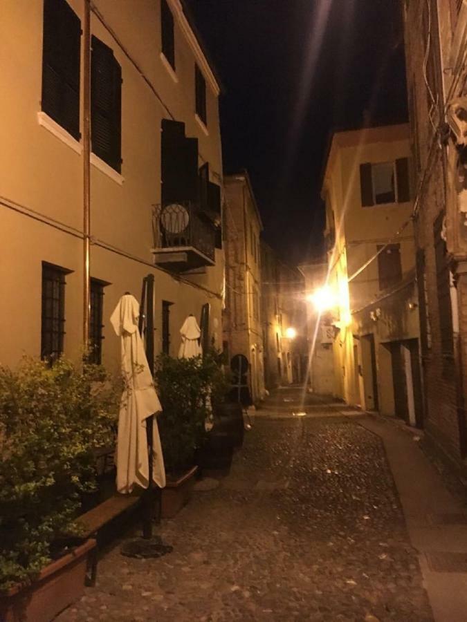 Apartamento Nell'Antico Ghetto Ebraico Ferrara Exterior foto