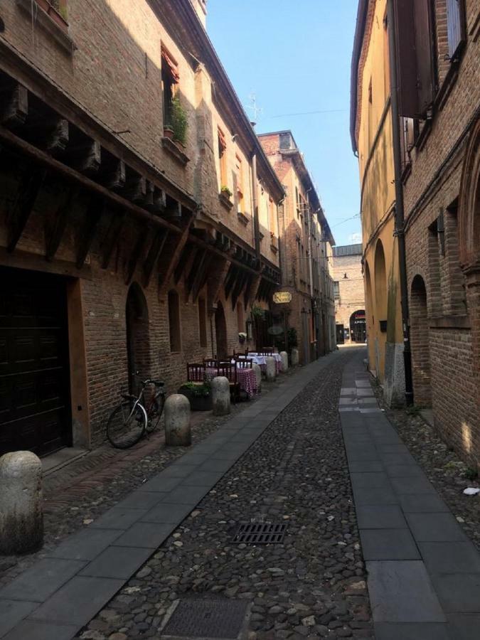 Apartamento Nell'Antico Ghetto Ebraico Ferrara Exterior foto